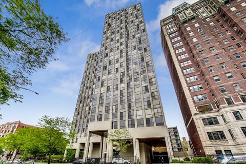 Tiny photo for 345 W Fullerton Parkway #2101, Chicago, IL 60614 (MLS # 12495181)