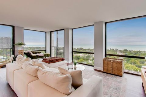 Tiny photo for 345 W Fullerton Parkway #2101, Chicago, IL 60614 (MLS # 12495181)