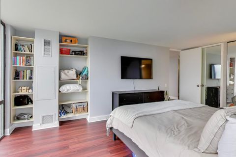 Tiny photo for 345 W Fullerton Parkway #2101, Chicago, IL 60614 (MLS # 12495181)