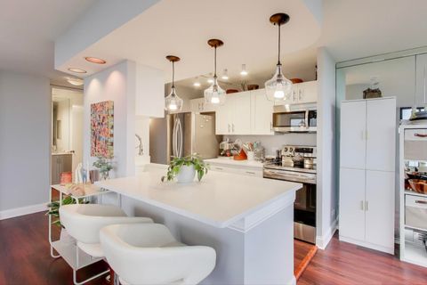 Tiny photo for 345 W Fullerton Parkway #2101, Chicago, IL 60614 (MLS # 12495181)