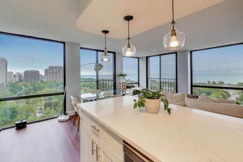 Tiny photo for 345 W Fullerton Parkway #2101, Chicago, IL 60614 (MLS # 12495181)