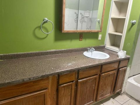 Tiny photo for 18019 Lorenz Avenue, Lansing, IL 60438 (MLS # 12627676)
