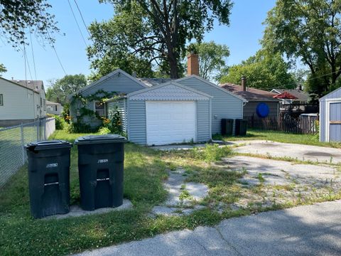 Tiny photo for 18019 Lorenz Avenue, Lansing, IL 60438 (MLS # 12627676)