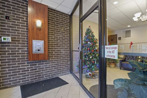 Tiny photo for 840 WELLINGTON Avenue #306, Elk Grove Village, IL 60007 (MLS # 12532664)