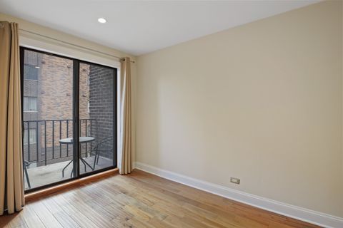 Tiny photo for 840 WELLINGTON Avenue #306, Elk Grove Village, IL 60007 (MLS # 12532664)