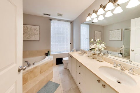 Tiny photo for 3705 N Paulina Street #2, Chicago, IL 60613 (MLS # 12752500)