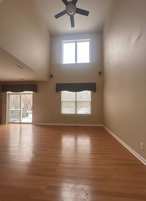 Tiny photo for 2925 Pleasant Plains Drive #2925, St. Charles, IL 60175 (MLS # 12573208)