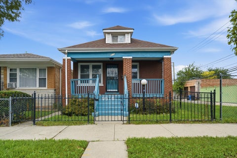 Tiny photo for 9516 S Yale Avenue, Chicago, IL 60628 (MLS # 12750445)