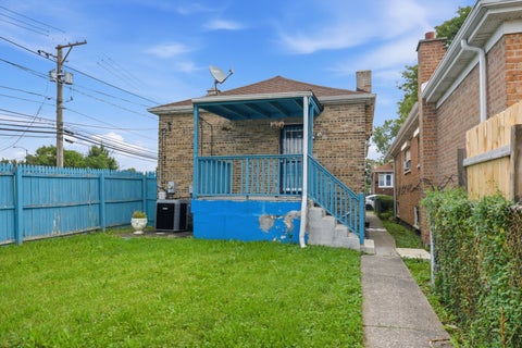 Tiny photo for 9516 S Yale Avenue, Chicago, IL 60628 (MLS # 12750445)