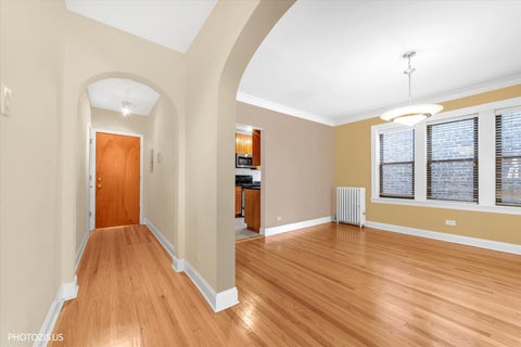 Tiny photo for 1530 W Fargo Avenue #3S, Chicago, IL 60626 (MLS # 12774556)