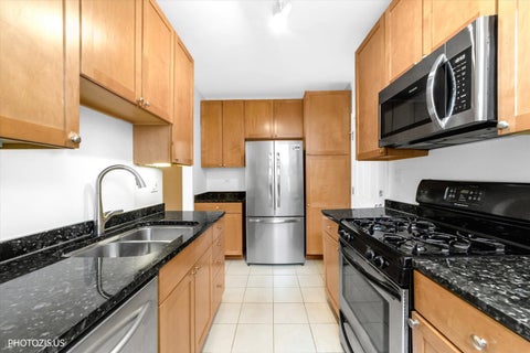 Tiny photo for 1530 W Fargo Avenue #3S, Chicago, IL 60626 (MLS # 12774556)