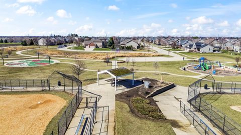 Tiny photo for 3916 Anabelle Drive, Bloomington, IL 61705 (MLS # 12593082)