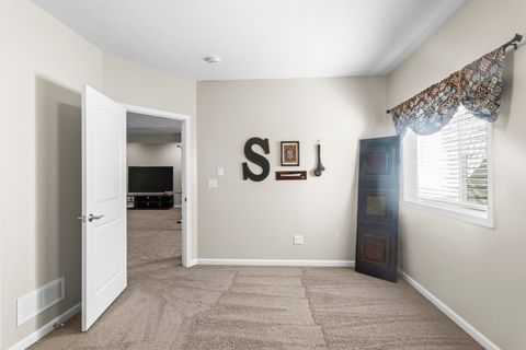 Tiny photo for 3916 Anabelle Drive, Bloomington, IL 61705 (MLS # 12593082)