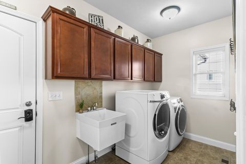 Tiny photo for 3916 Anabelle Drive, Bloomington, IL 61705 (MLS # 12593082)