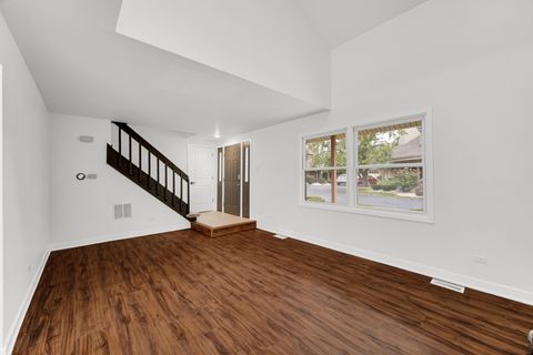 Tiny photo for 9350 Waterford Lane, Orland Park, IL 60462 (MLS # 12463142)