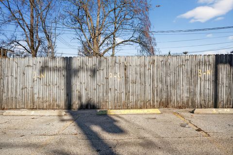 Tiny photo for 4646 S PRAIRIE Avenue #2S, Chicago, IL 60653 (MLS # 12542386)