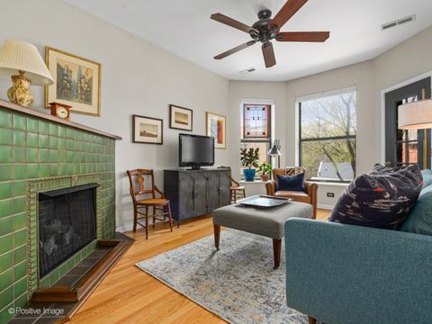 Tiny photo for 1309 W Foster Avenue #2W, Chicago, IL 60640 (MLS # 12355167)