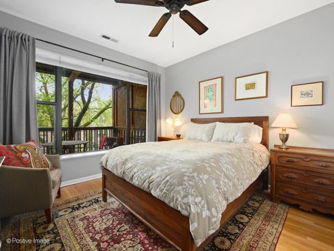 Tiny photo for 1309 W Foster Avenue #2W, Chicago, IL 60640 (MLS # 12355167)