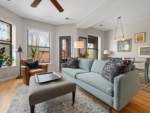 Tiny photo for 1309 W Foster Avenue #2W, Chicago, IL 60640 (MLS # 12355167)