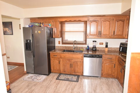 Tiny photo for 431 HOXIE Avenue, Calumet City, IL 60409 (MLS # 12664791)