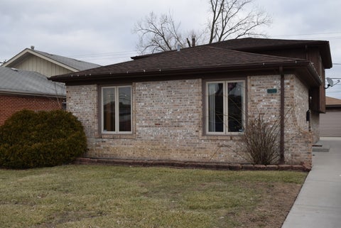 Tiny photo for 431 HOXIE Avenue, Calumet City, IL 60409 (MLS # 12664791)