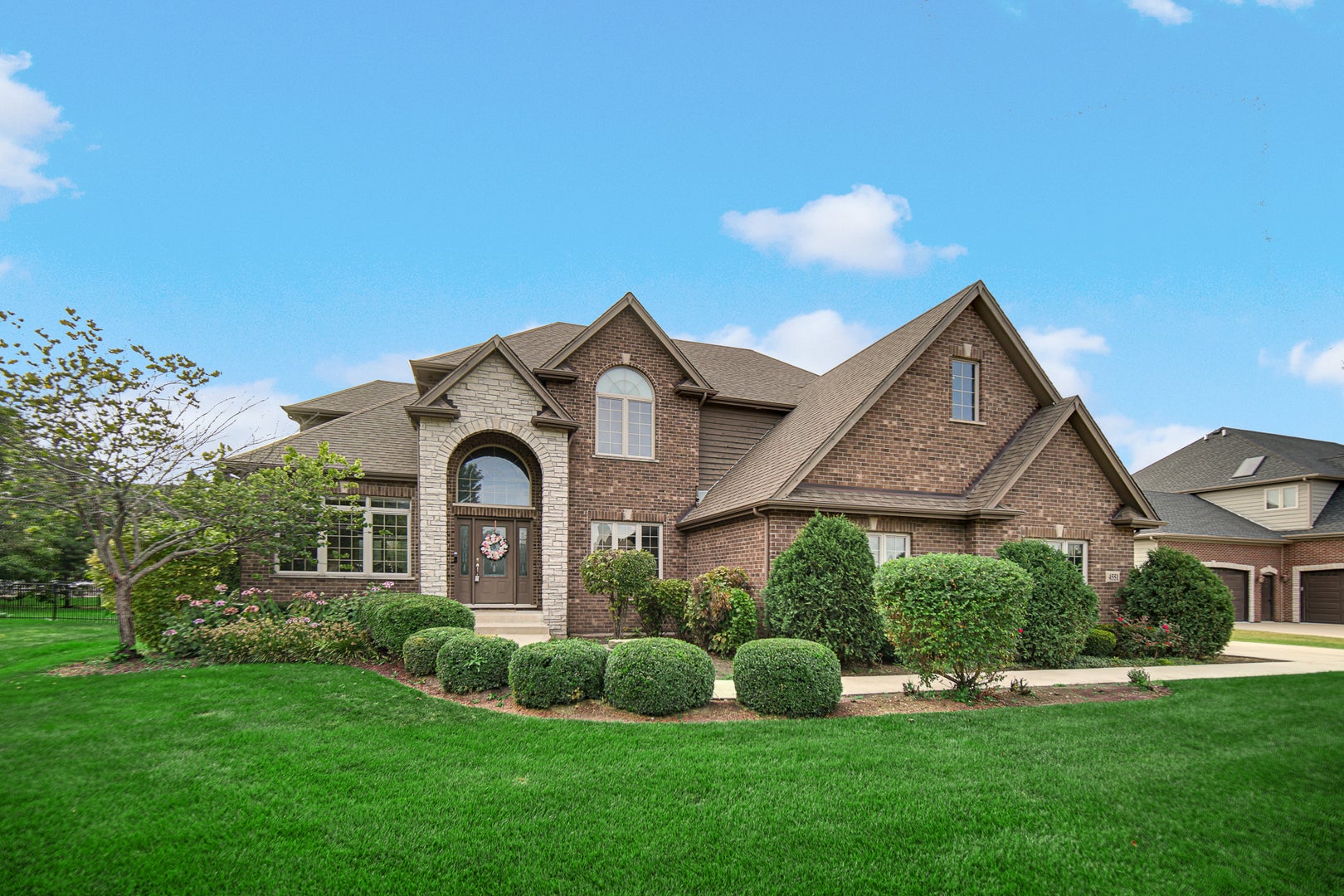 4551 Sassafras Lane