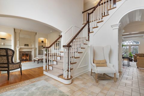 Tiny photo for 734 Highview Avenue, Glen Ellyn, IL 60137 (MLS # 12446886)