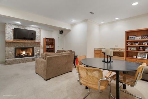 Tiny photo for 734 Highview Avenue, Glen Ellyn, IL 60137 (MLS # 12446886)