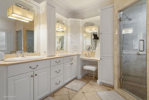 Tiny photo for 734 Highview Avenue, Glen Ellyn, IL 60137 (MLS # 12446886)