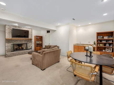 Tiny photo for 734 Highview Avenue, Glen Ellyn, IL 60137 (MLS # 12446886)