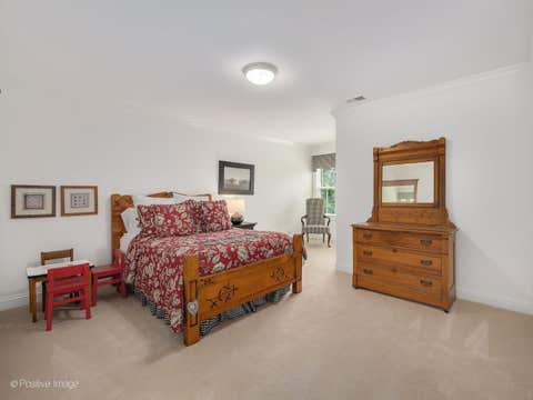 Tiny photo for 734 Highview Avenue, Glen Ellyn, IL 60137 (MLS # 12446886)
