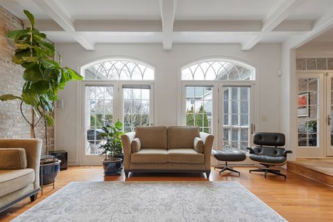 Tiny photo for 734 Highview Avenue, Glen Ellyn, IL 60137 (MLS # 12446886)