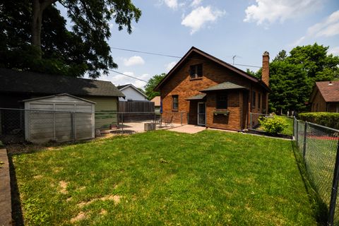 Single Family Residence in Rockford IL 2409 16th Avenue 41.jpg