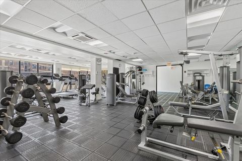 Tiny photo for 3930 N Pine Grove Avenue #816, Chicago, IL 60613 (MLS # 12611075)