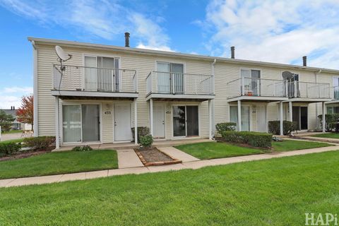 Tiny photo for 435 Meadow Green Lane, Round Lake Beach, IL 60073 (MLS # 12503217)