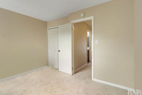 Tiny photo for 435 Meadow Green Lane, Round Lake Beach, IL 60073 (MLS # 12503217)