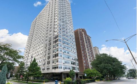 Photo of 3900 N Lake Shore Drive #19A, Chicago, IL 60613 (MLS # 12465567)