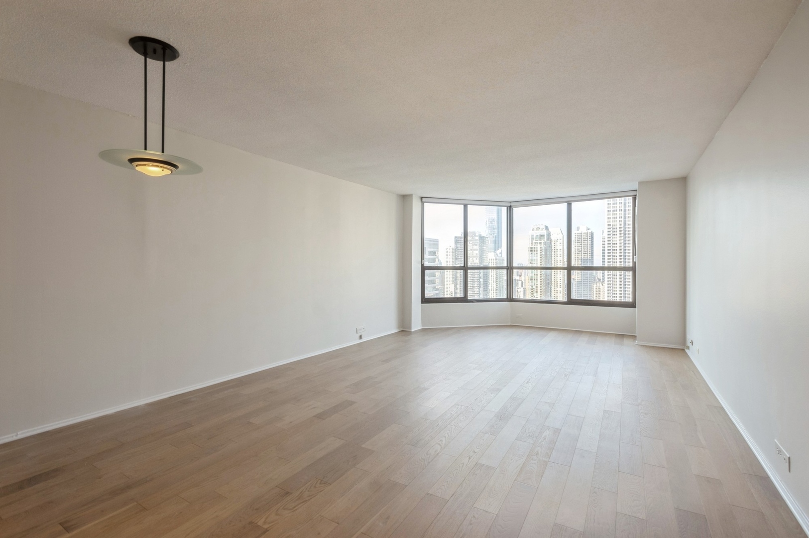 405 N Wabash Avenue 3611