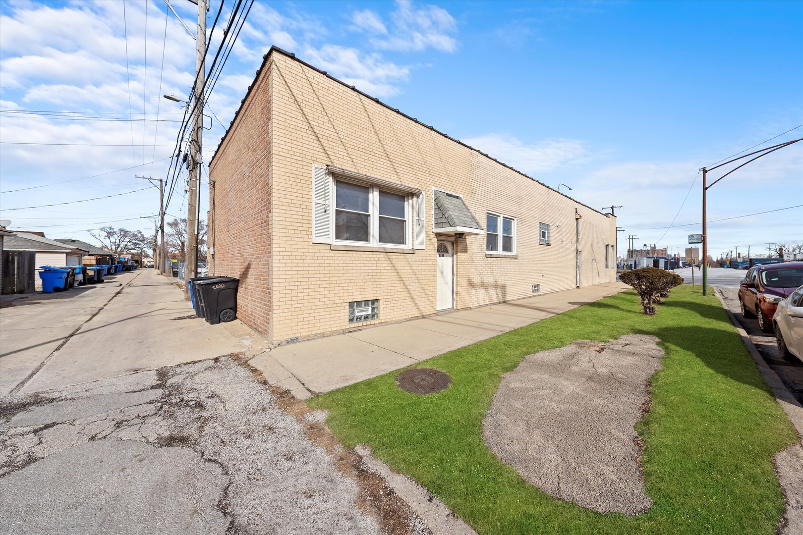 3556 S Ashland Avenue