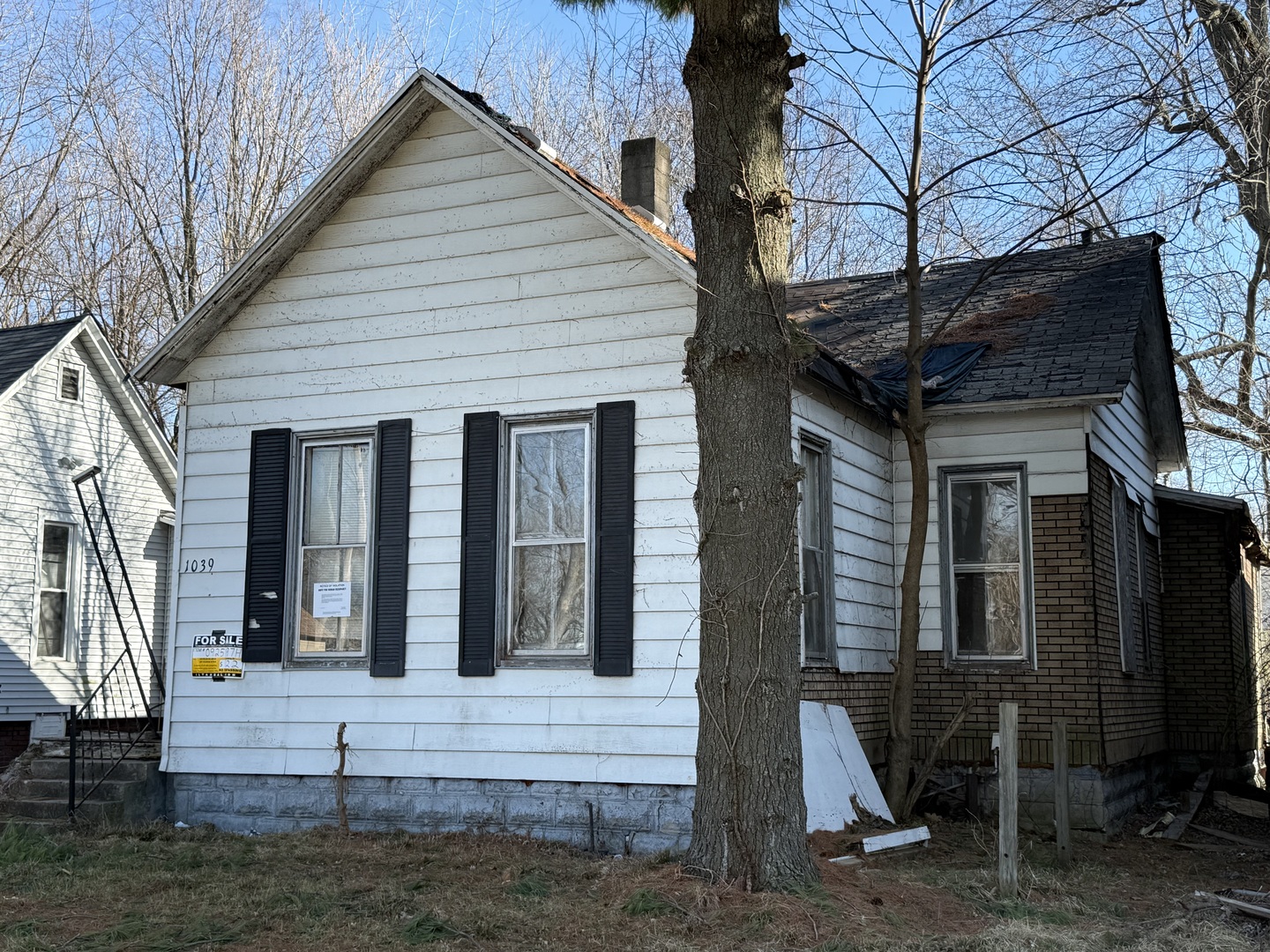 1039 E William Street