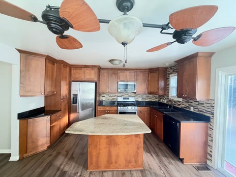 Tiny photo for 139 Wildwood Road, Algonquin, IL 60102 (MLS # 12780396)