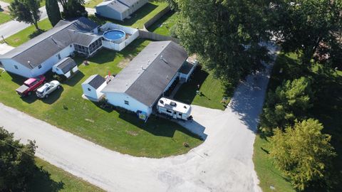 Tiny photo for 117 N Marty Street, Milford, IL 60953 (MLS # 12456916)