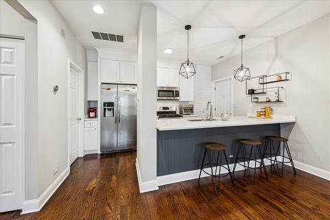 Tiny photo for 300 W Scott Street #403, Chicago, IL 60610 (MLS # 12581590)