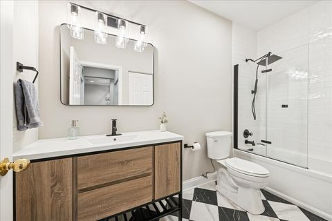 Tiny photo for 300 W Scott Street #403, Chicago, IL 60610 (MLS # 12581590)