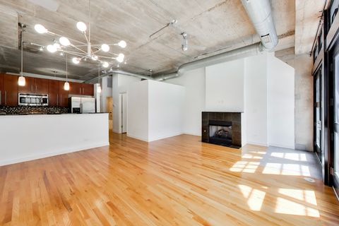 Tiny photo for 1110 W 15th Street #125, Chicago, IL 60608 (MLS # 12607477)