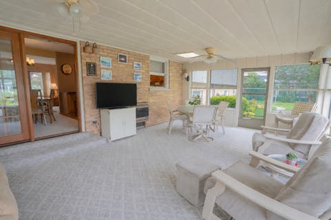 Tiny photo for 10524 S Michael Drive, Palos Hills, IL 60465 (MLS # 12708892)