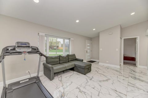 Tiny photo for 935 Pioneer Court, Roselle, IL 60172 (MLS # 12788684)