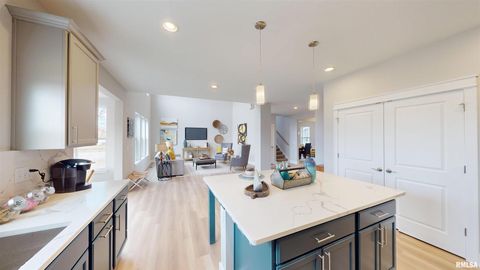 Tiny photo for Lot 13 Faiths Way, Bettendorf, IA 52722 (MLS # QC4269925)