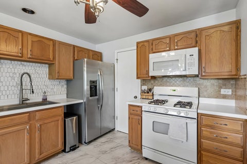Tiny photo for 2838 Meadow Lane #D, Schaumburg, IL 60193 (MLS # 12671796)