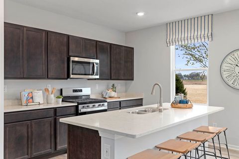 Tiny photo for 978 Garnet Lane, Montgomery, IL 60538 (MLS # 12538643)